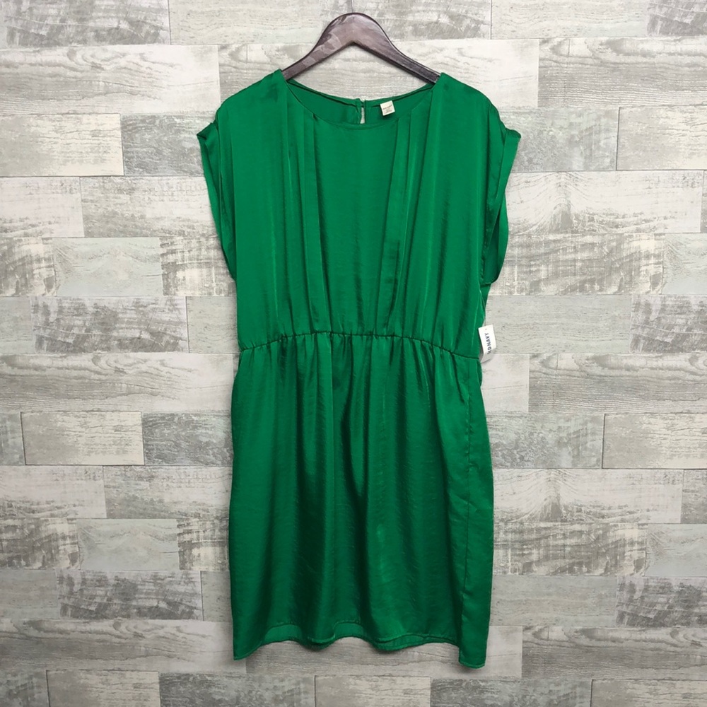 Old Navy Emerald Green dress